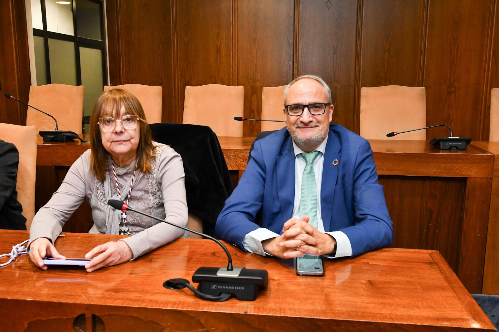 El Ayuntamiento de Ponferrada rinde homenaje a sus jubilados con motivo de Las Candelas 17