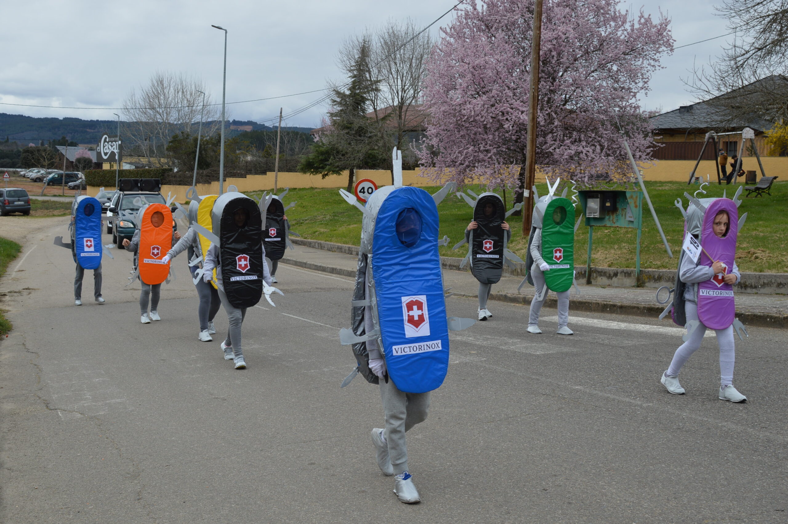 Carnaval 2025 en Cabañas Raras. Las ganas de disfrutar del desfile pueden con el frío 72