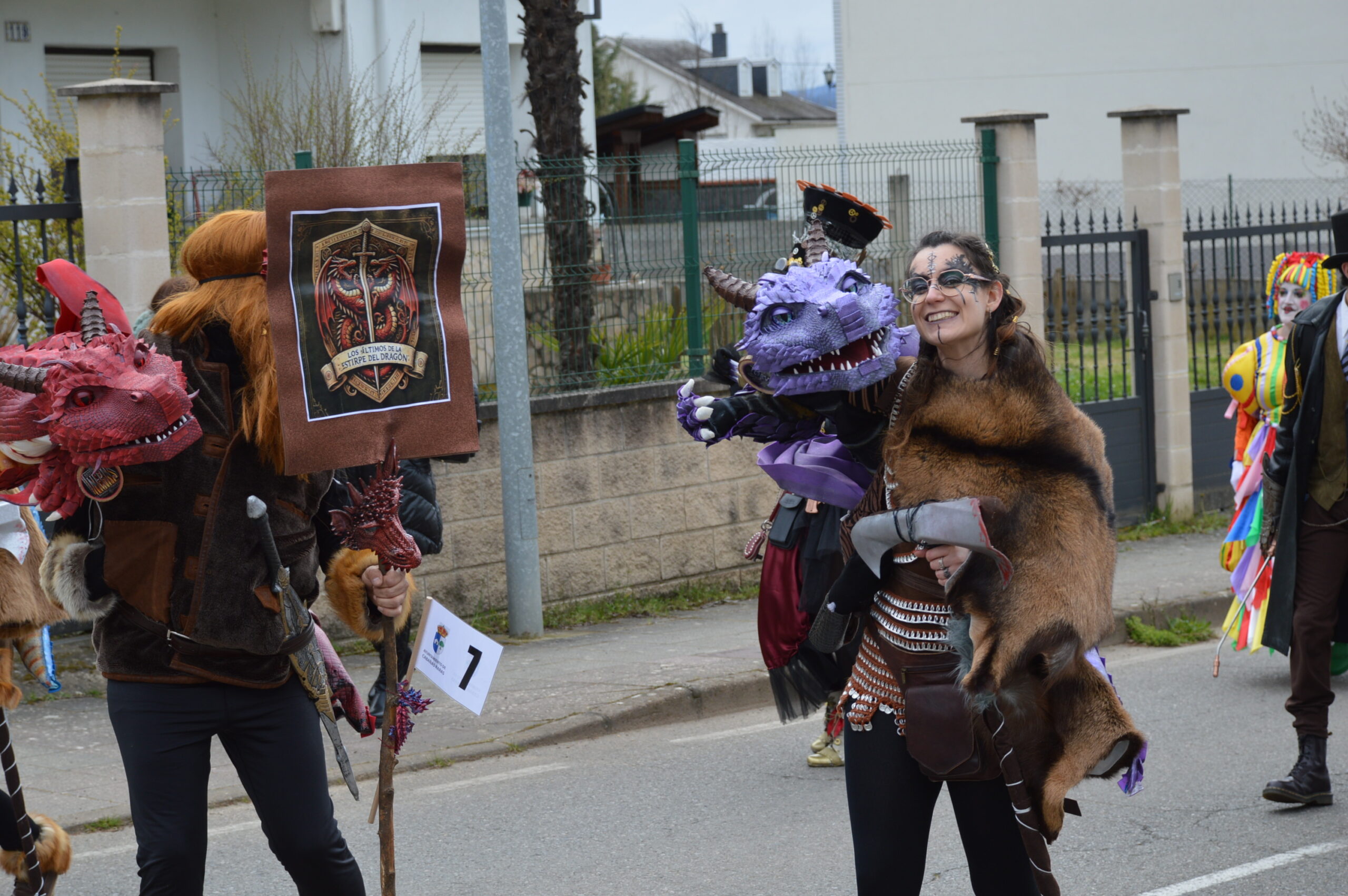 Carnaval 2025 en Cabañas Raras. Las ganas de disfrutar del desfile pueden con el frío 63