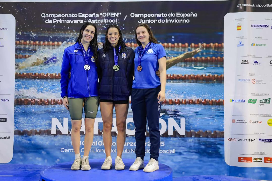 La nadadora berciana Jimena Pedregal brilla en el Campeonato de España OPEN de Natación Absoluto de Primavera 1