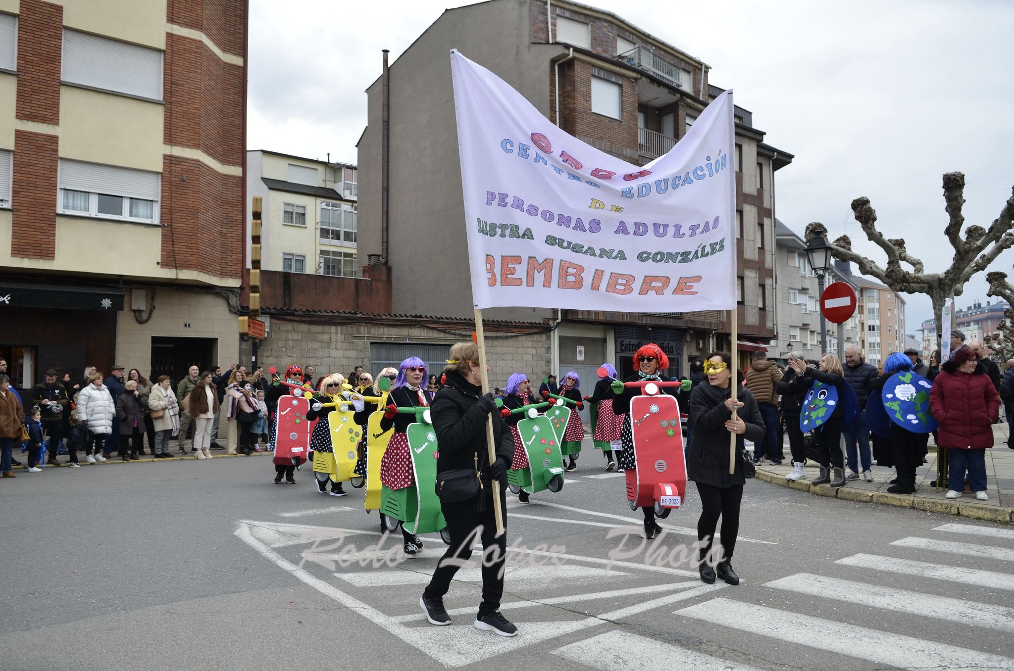 Las Calles de Bembibre se llenan de color en el Desfile de Carnaval 2025 22