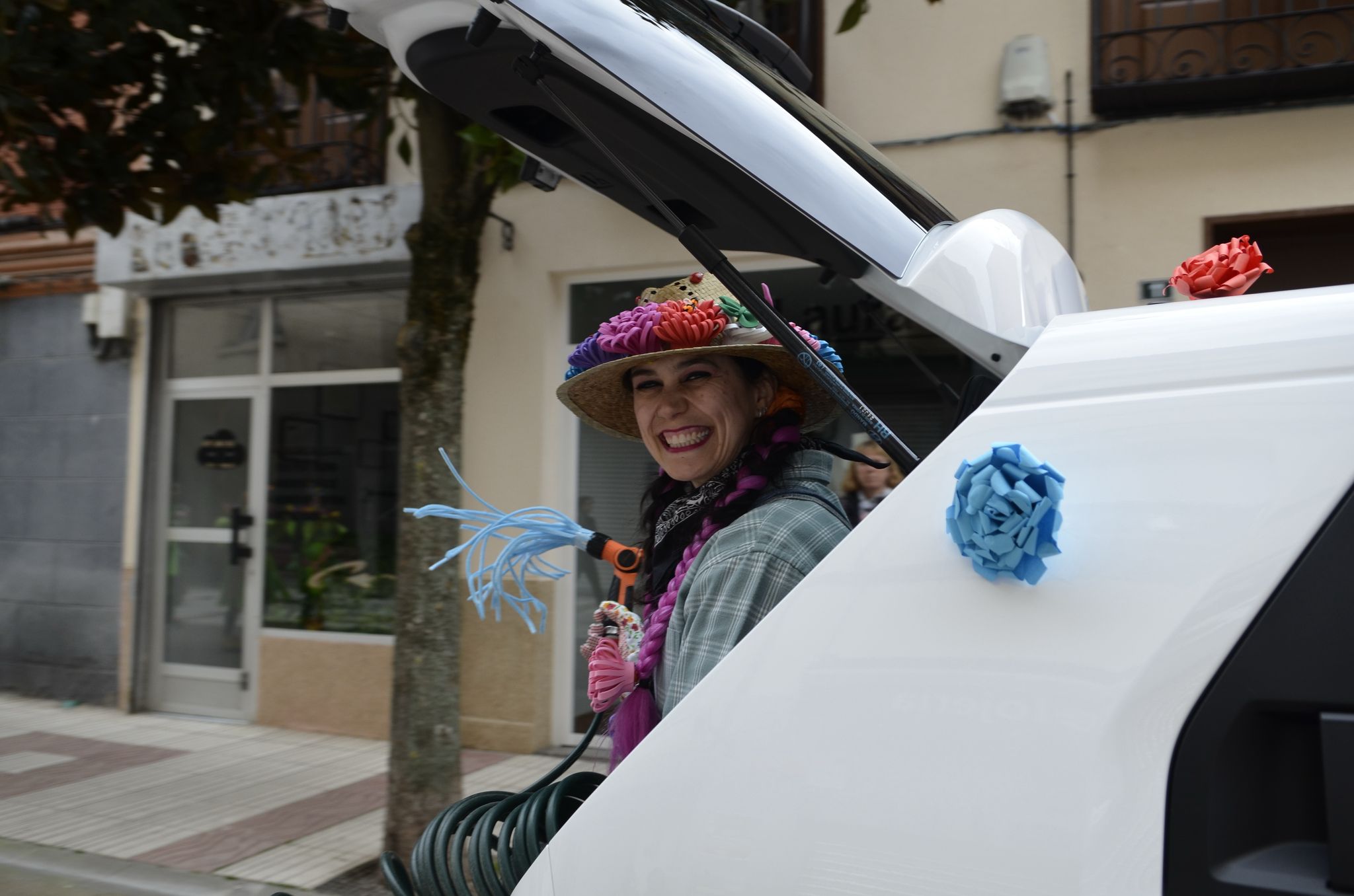 Las Calles de Bembibre se llenan de color en el Desfile de Carnaval 2025 4