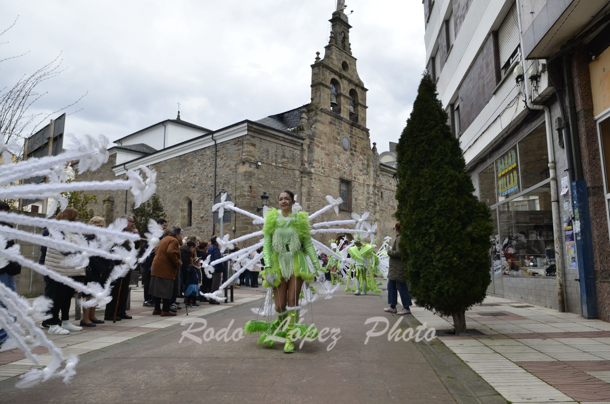 Las Calles de Bembibre se llenan de color en el Desfile de Carnaval 2025 46