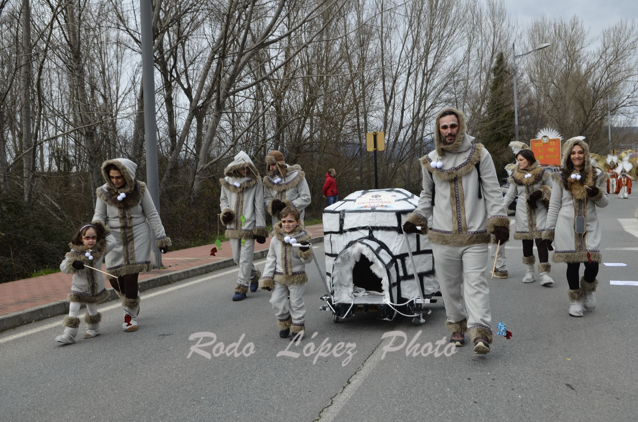 Las Calles de Bembibre se llenan de color en el Desfile de Carnaval 2025 48