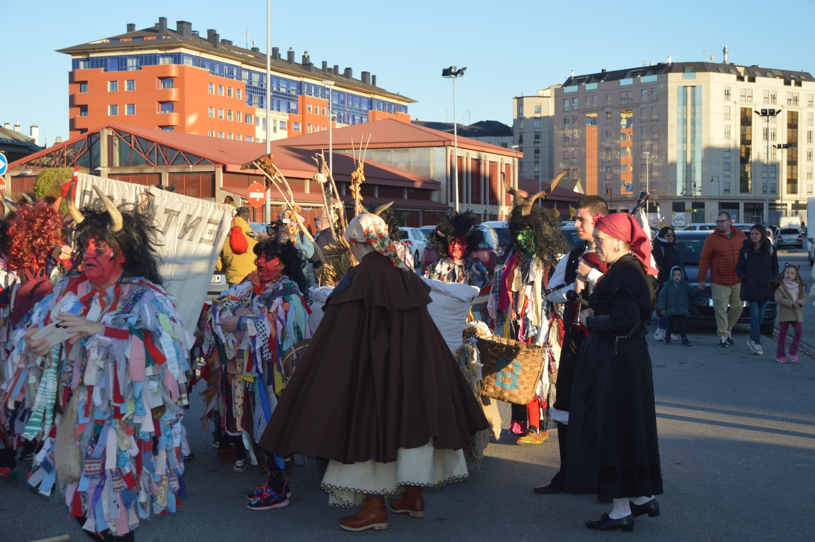 el Entroido Berciano anima la tarde del sábado en Ponferrada 31