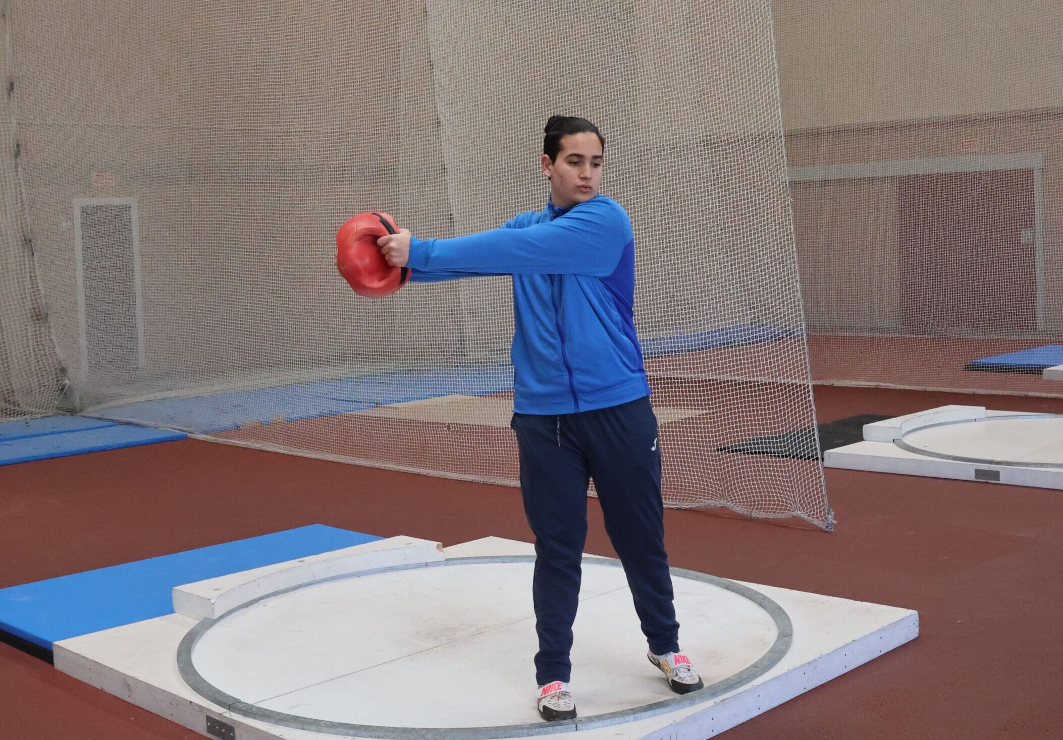 Miguel Muñoz Goncalves logra un destacado sexto puesto en el Campeonato de España de Lanzamientos Largos de Invierno 1