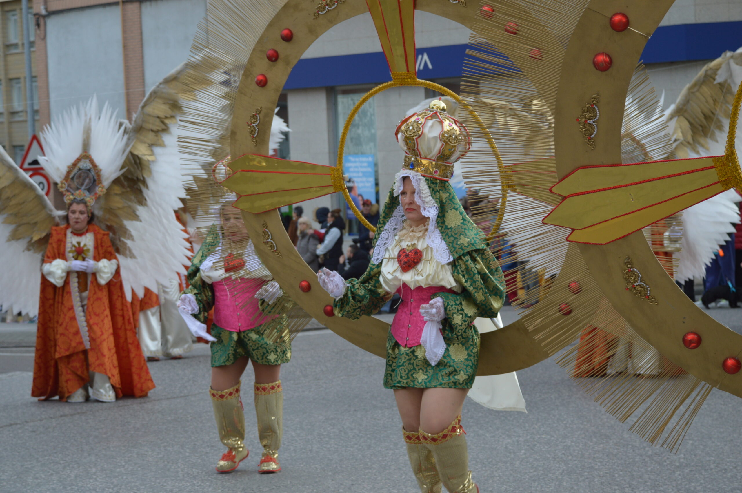 FOTOS | Carnaval Ponferrada 2025 | El tiempo respeta el tradicional desfile de disfraces 125