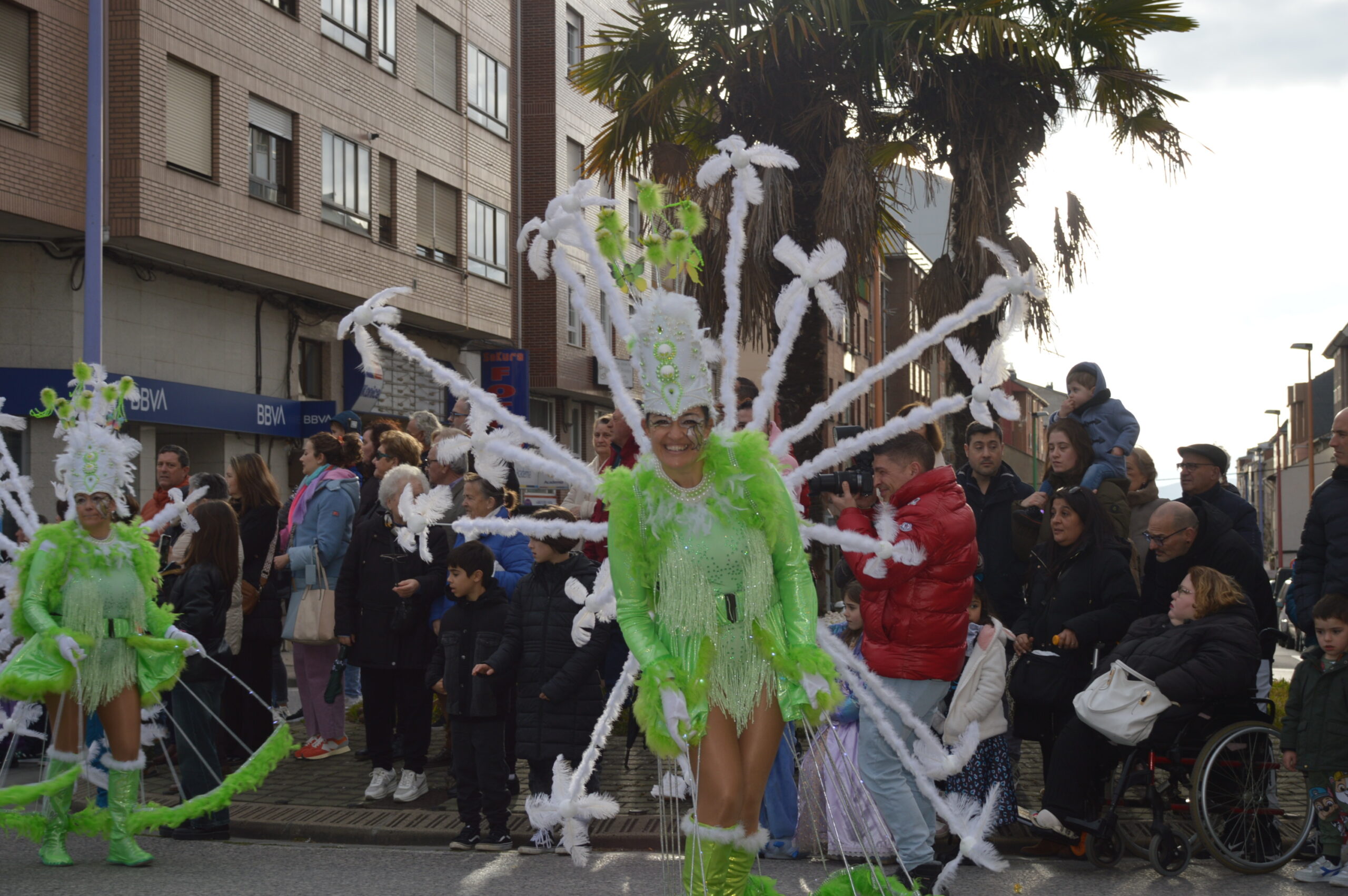 FOTOS | Carnaval Ponferrada 2025 | El tiempo respeta el tradicional desfile de disfraces 81