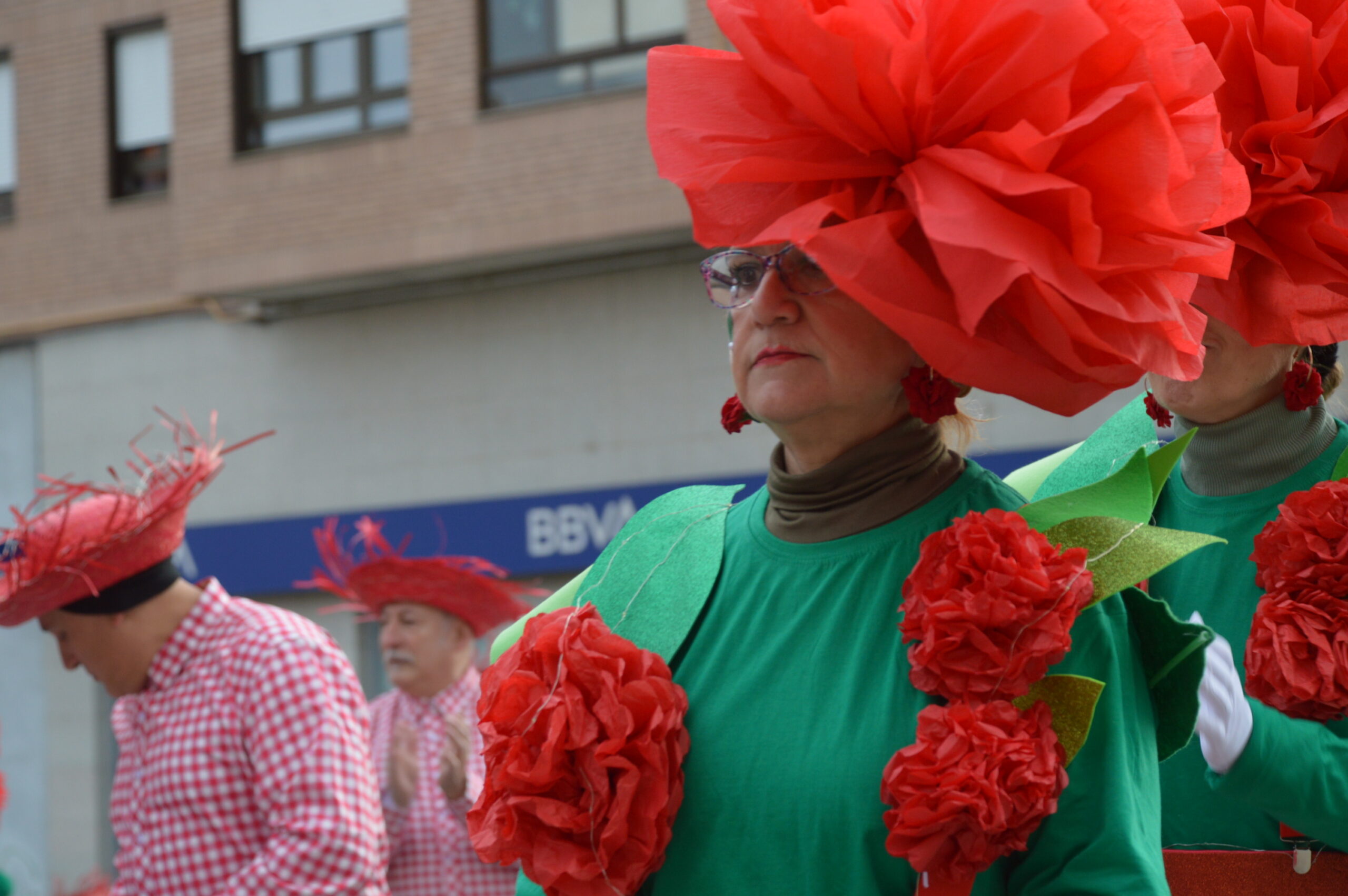 FOTOS | Carnaval Ponferrada 2025 | El tiempo respeta el tradicional desfile de disfraces 66