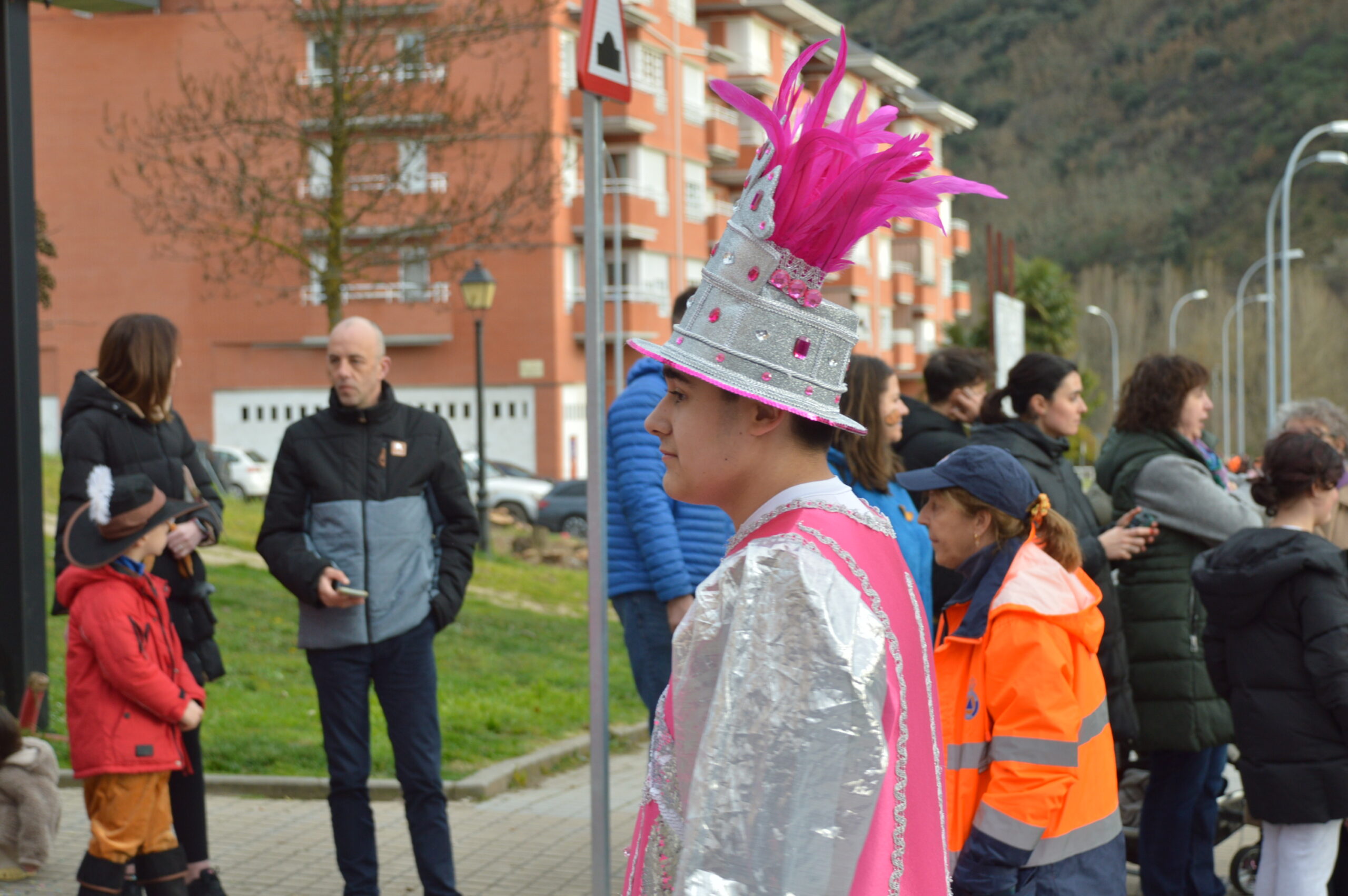 FOTOS | Carnaval Ponferrada 2025 | El tiempo respeta el tradicional desfile de disfraces 47