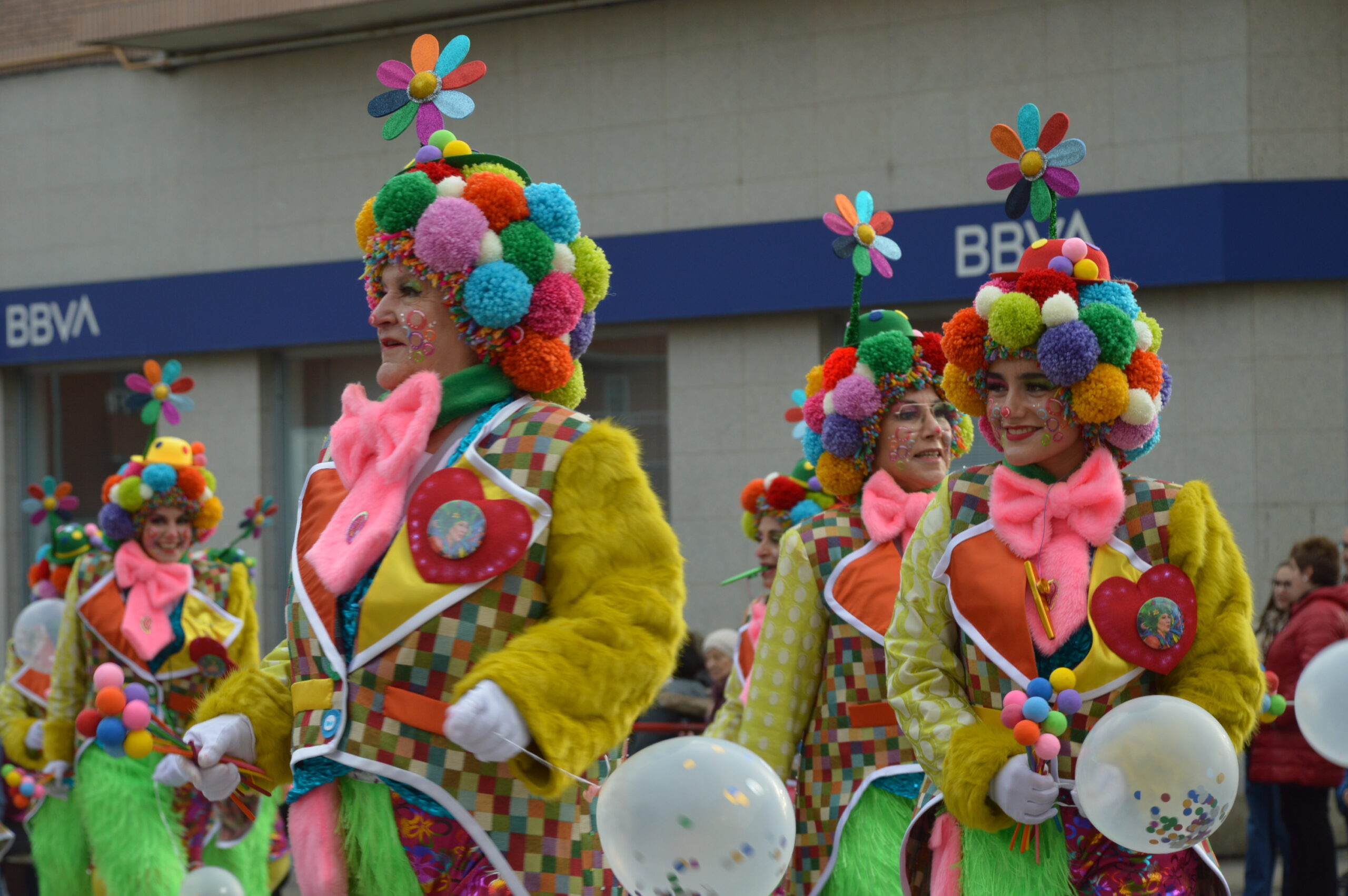 FOTOS | Carnaval Ponferrada 2025 | El tiempo respeta el tradicional desfile de disfraces 39