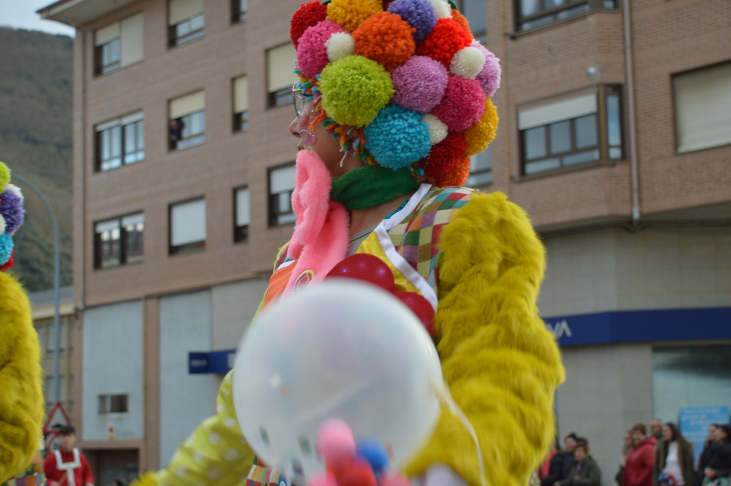 FOTOS | Carnaval Ponferrada 2025 | El tiempo respeta el tradicional desfile de disfraces 34