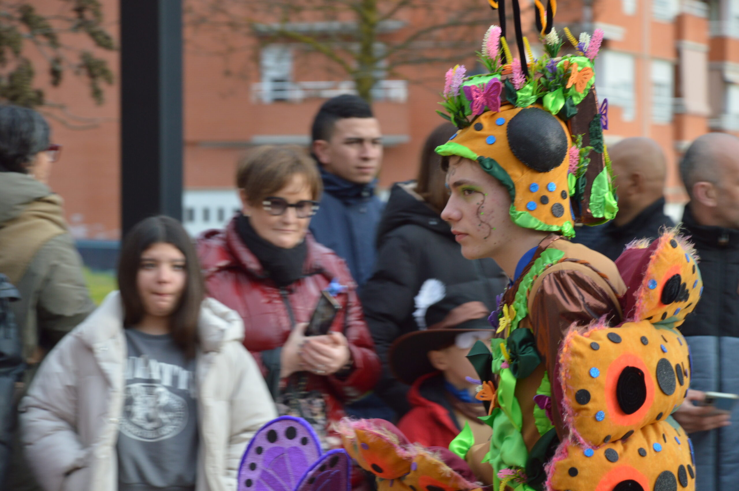 FOTOS | Carnaval Ponferrada 2025 | El tiempo respeta el tradicional desfile de disfraces 23