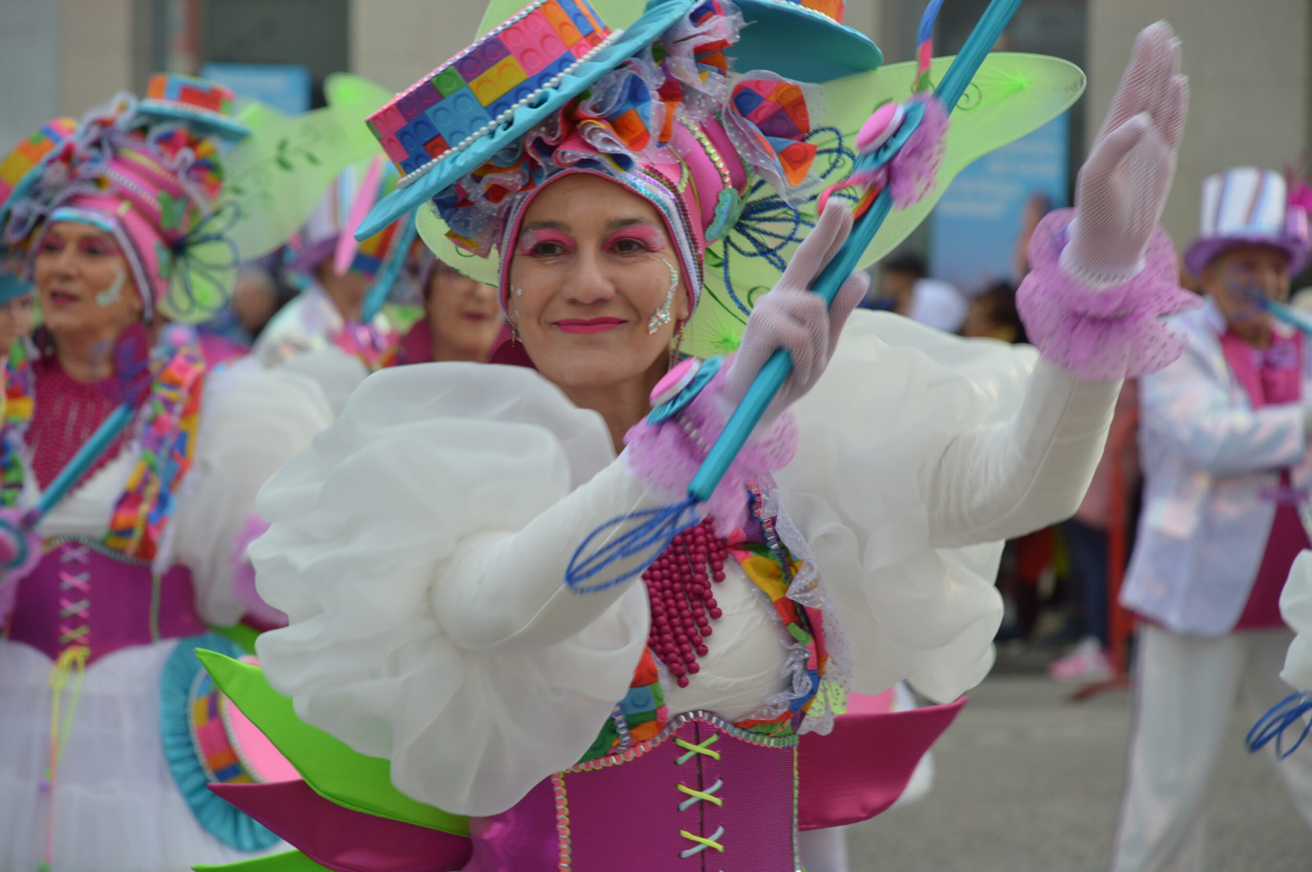 FOTOS | Carnaval Ponferrada 2025 | El tiempo respeta el tradicional desfile de disfraces 114