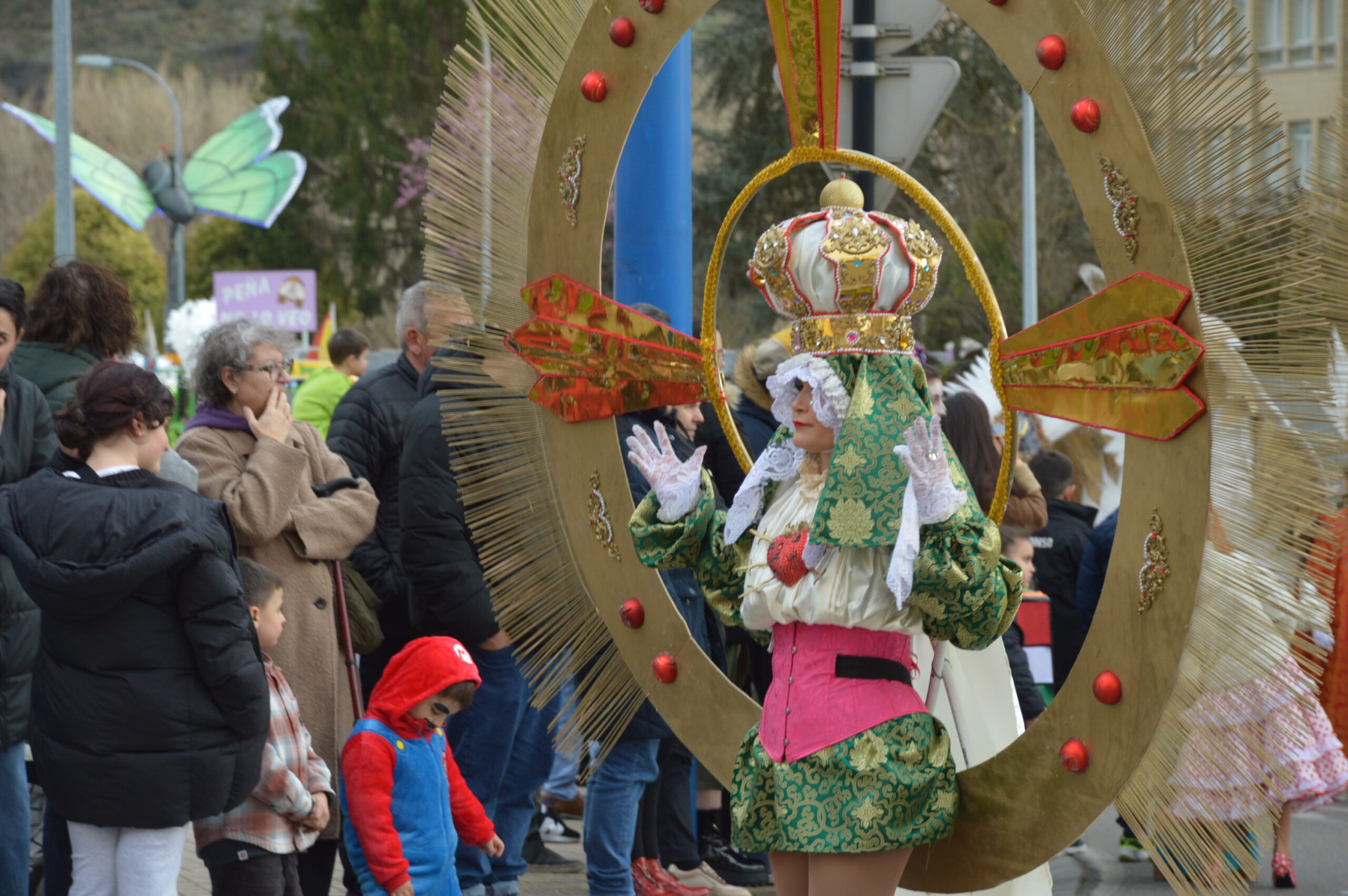 FOTOS | Carnaval Ponferrada 2025 | El tiempo respeta el tradicional desfile de disfraces 108