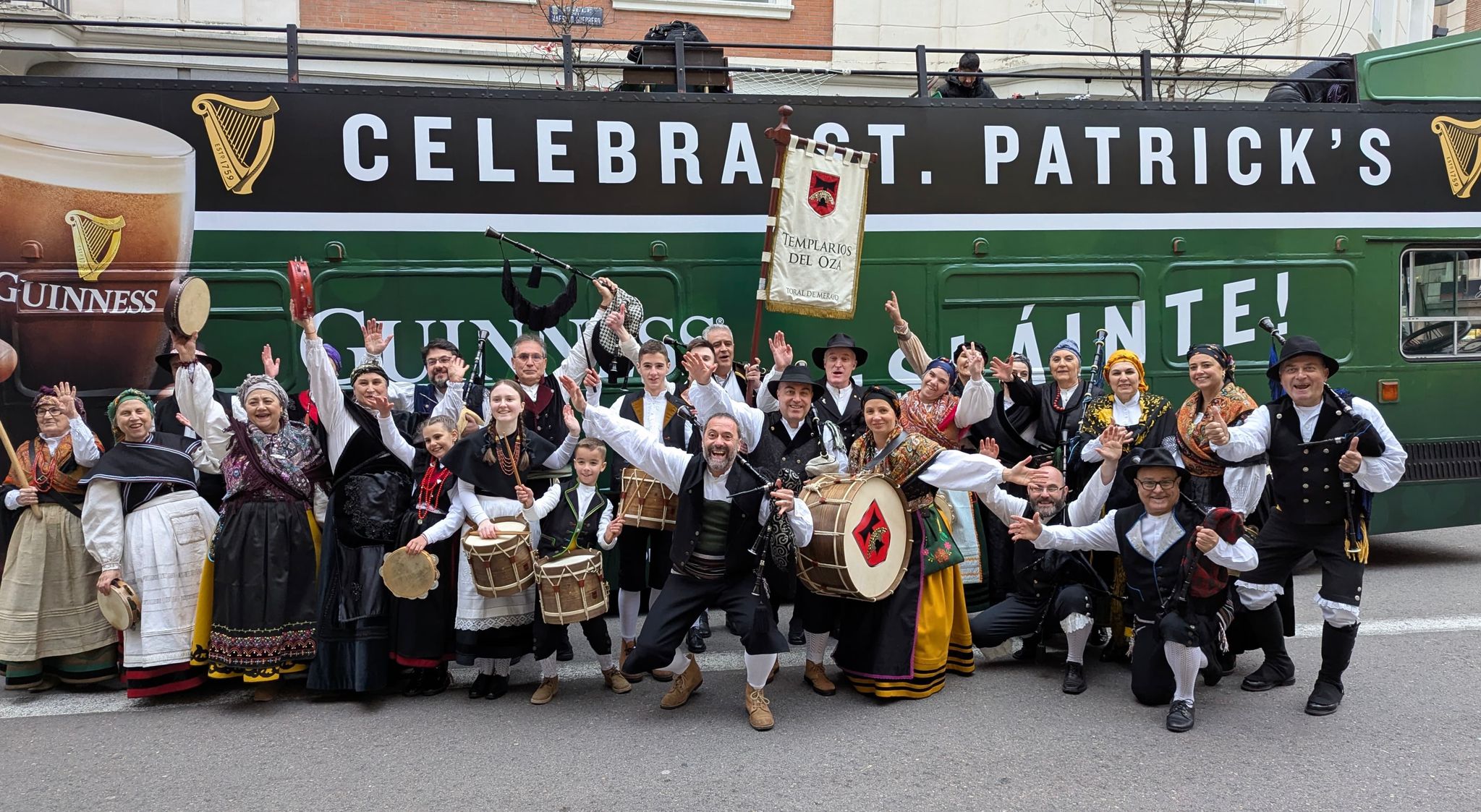 Los Templarios del Oza orgullosos de unirse un año más al Desfile de San Patricio en Madrid 1
