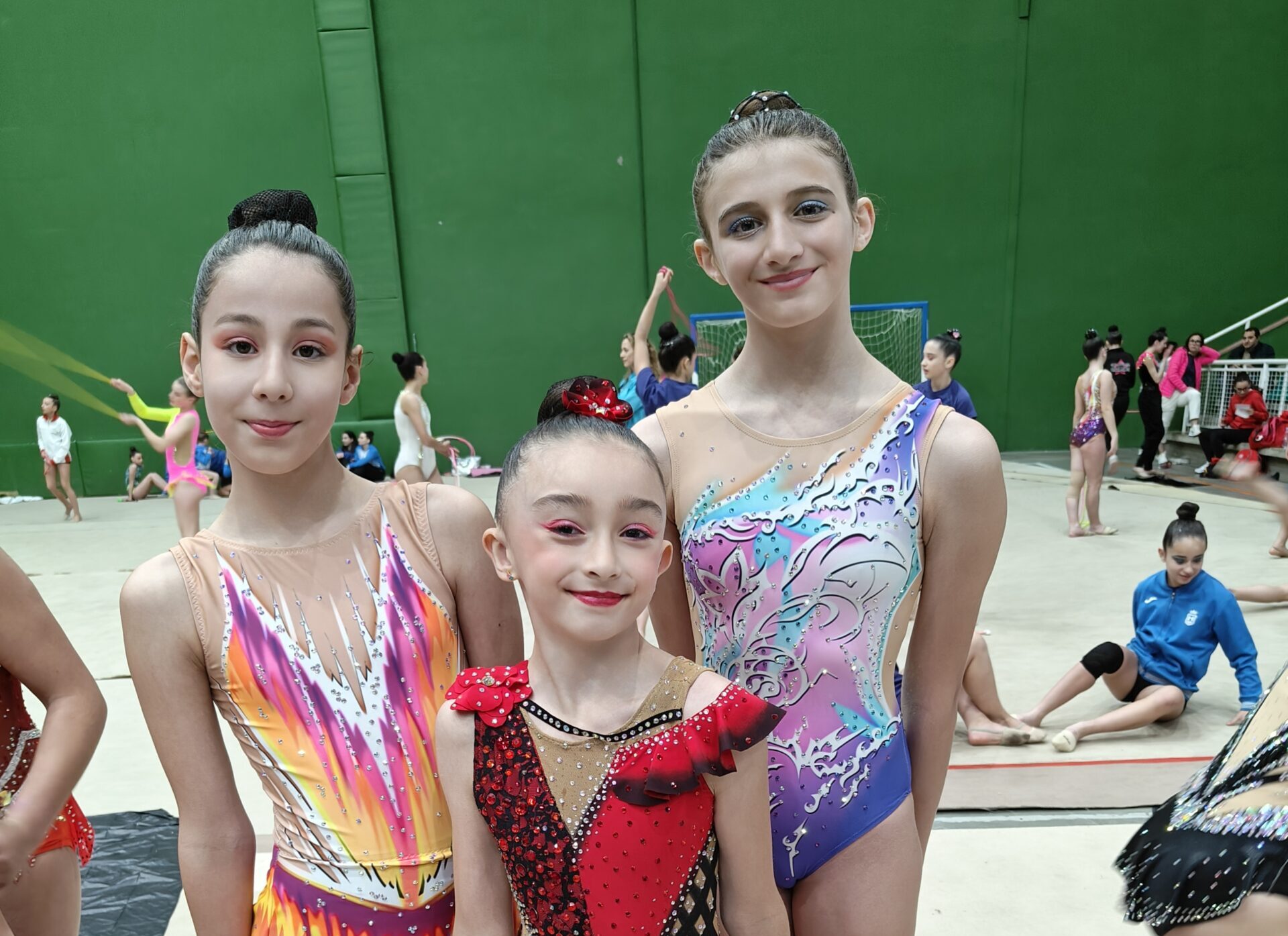 Éxito de las gimnastas ponferradinas del Club Aros 5 y del Club Ritmo en competiciones autonómicas 1
