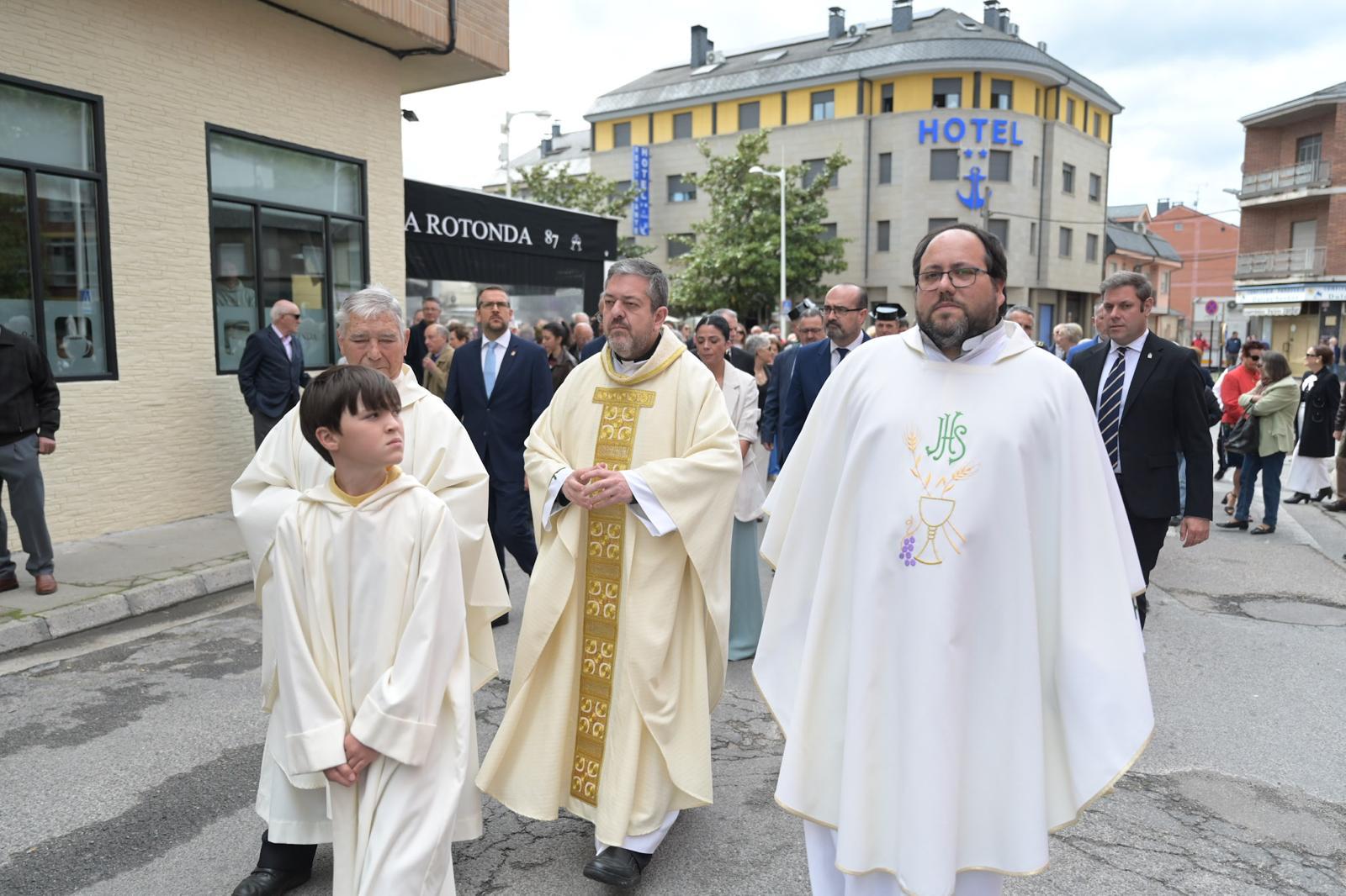 Cuatrovientos celebra la procesión en honor a su patrón, San José Obrero 3