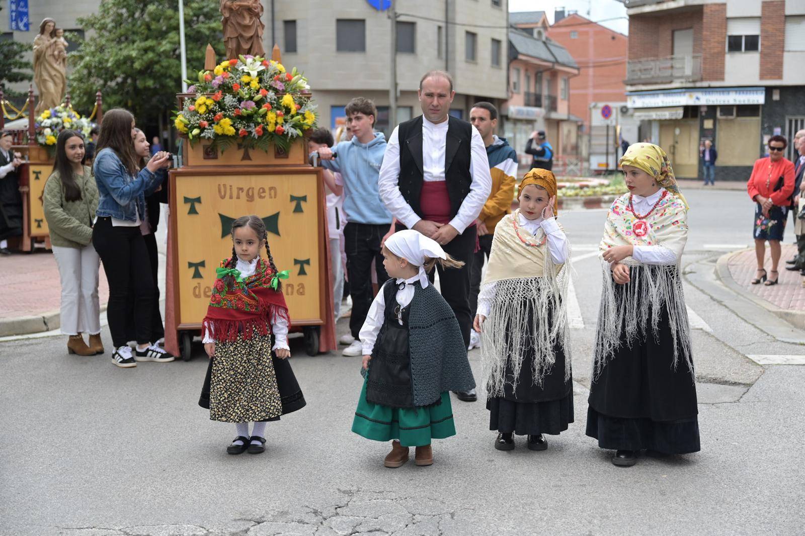 Cuatrovientos celebra la procesión en honor a su patrón, San José Obrero 8