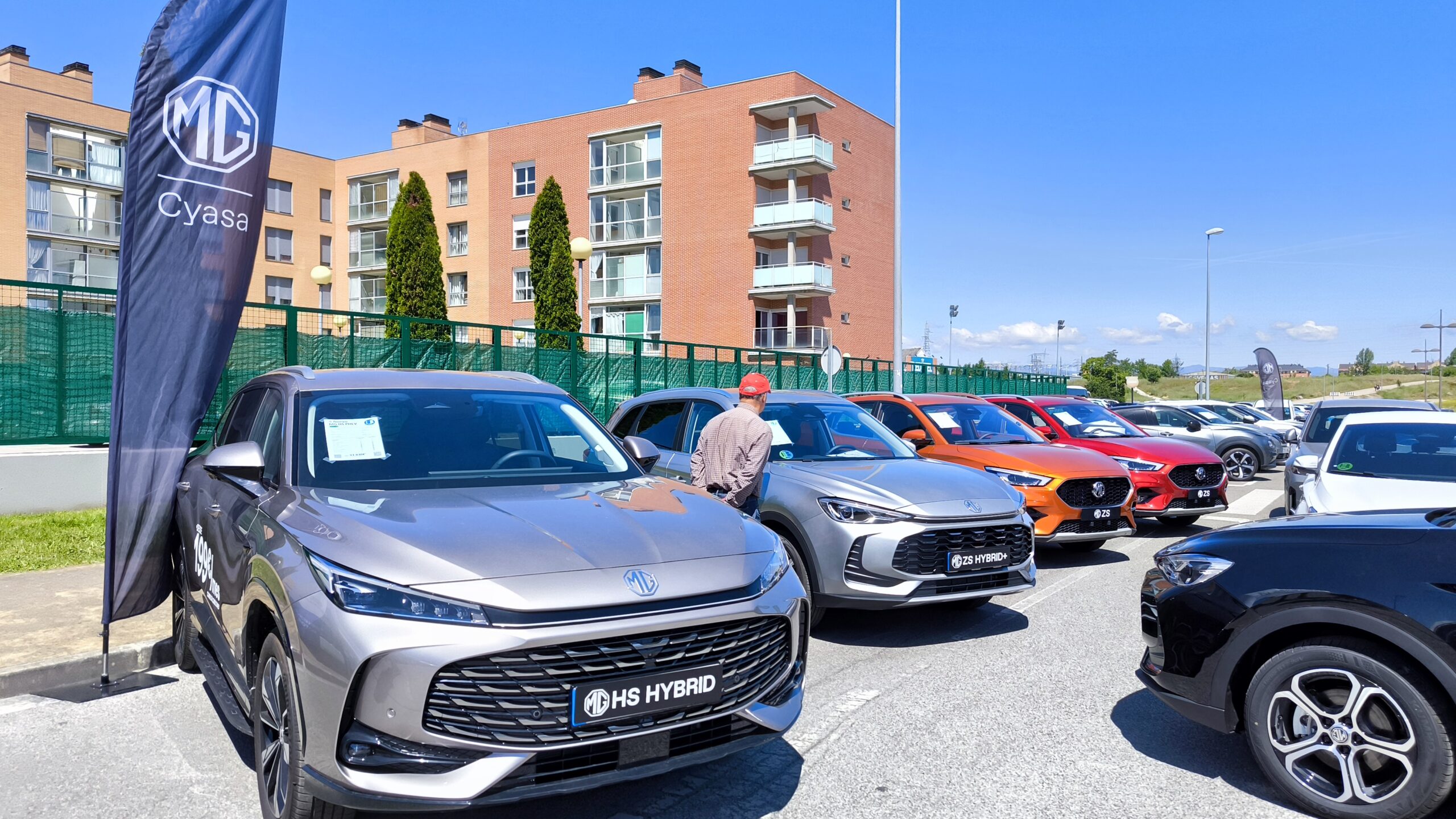Abre Expocasión 2025 en el aparcamiento de El Toralín con la mayor oferta de vehículos 17