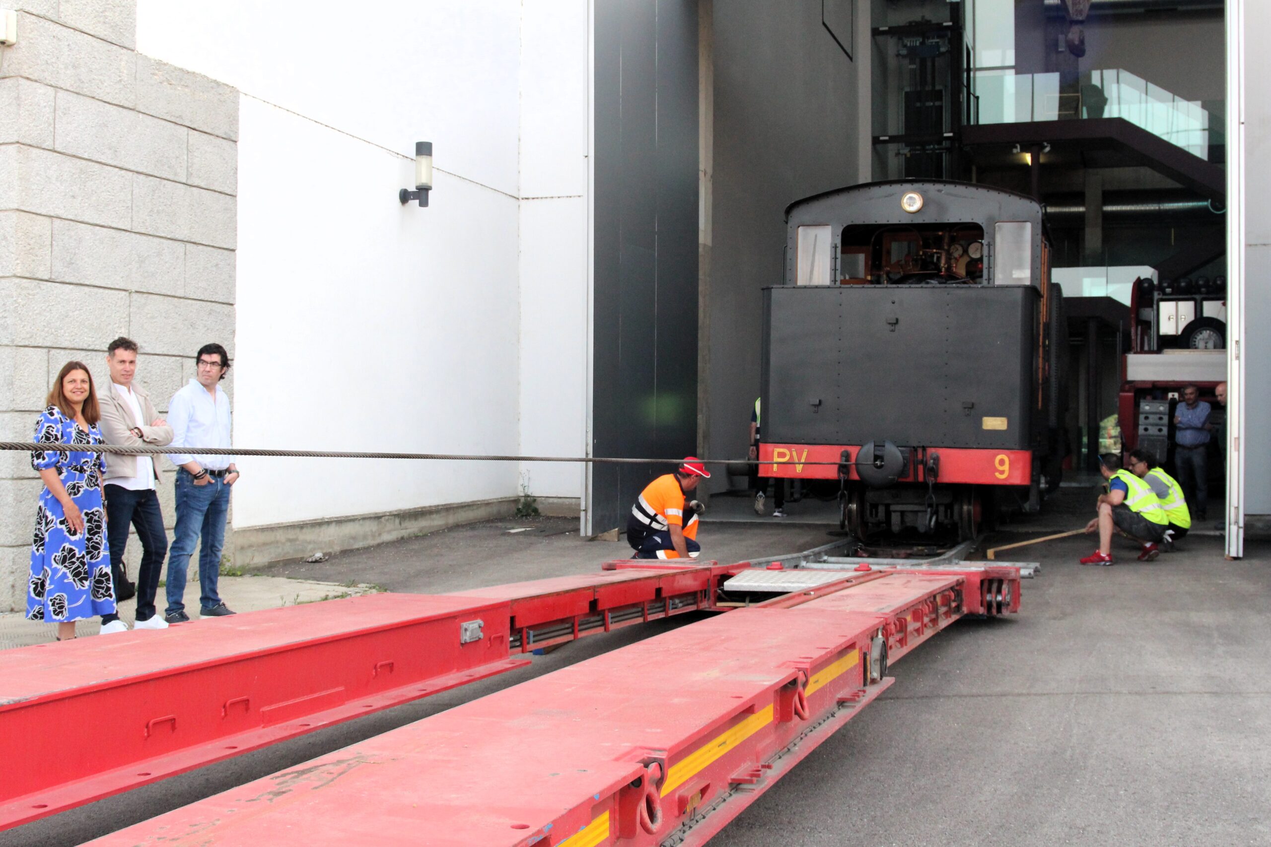 La histórica locomotora Wagner número 9 se traslada a Villablino para impulsar el tren turístico del Ponfeblino 1
