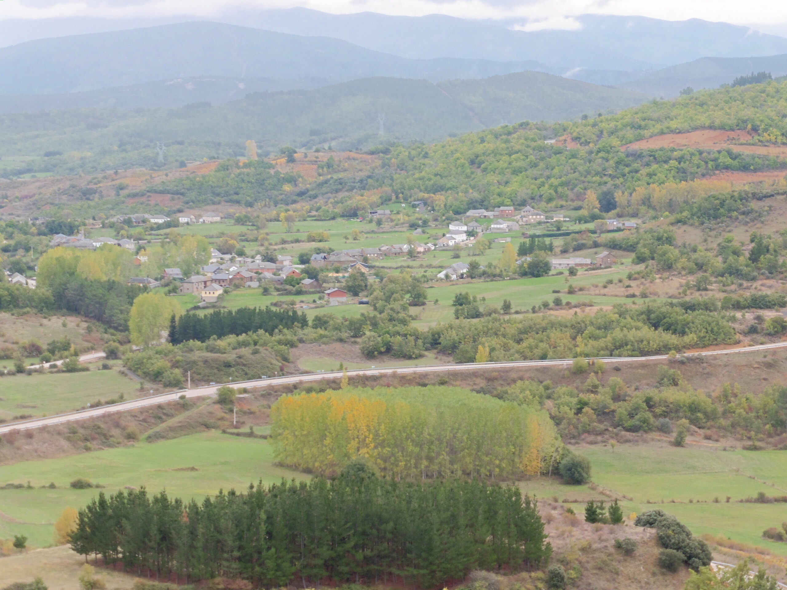 Foto de wikipedia de tombrio de arriba
