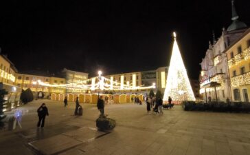 plaza ayuntamiento ponferrada navidad